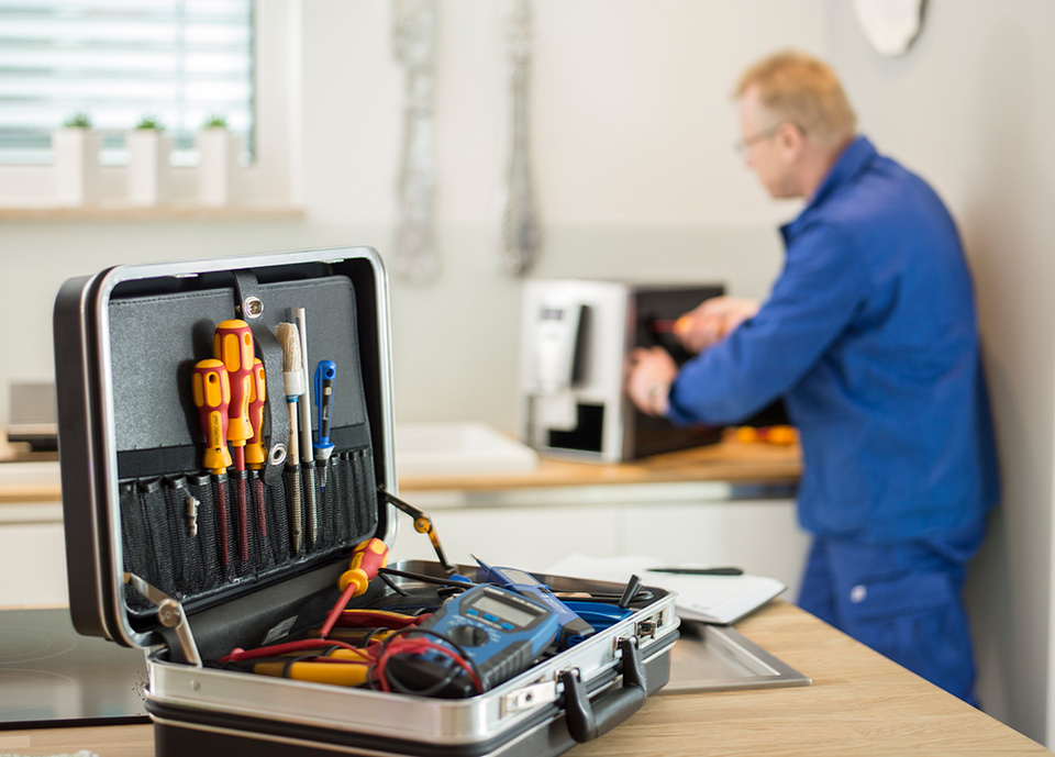 C F022427 bei Elektro Kunert in Lauchhammer
